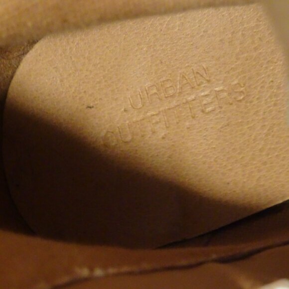 Urban Outfitters Karen Suede Lace-up Ankle Boots | Tan | Size 6 - Picture 10 of 13